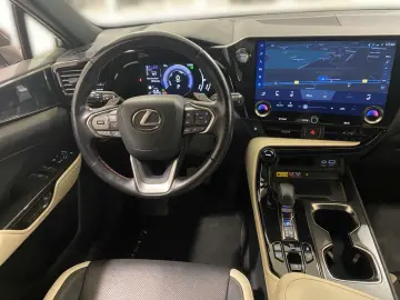LEXUS NX 450h  E-FOUR Executive-Paket KAMERA ALLRAD