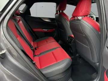 LEXUS NX 450 h  E-Four