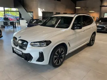 BMW iX3 M Paket