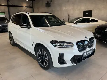 BMW iX3 M Paket