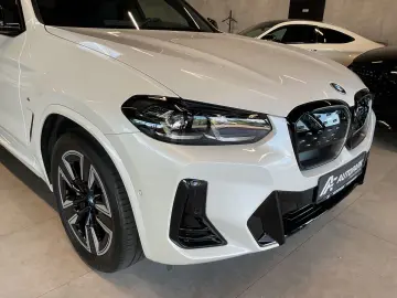BMW iX3 M Paket