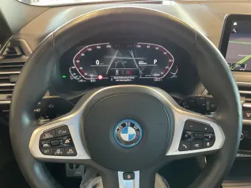 BMW iX3 M Paket