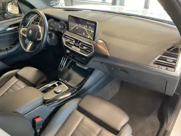 BMW iX3 M Paket