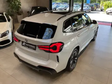 BMW iX3 M Paket