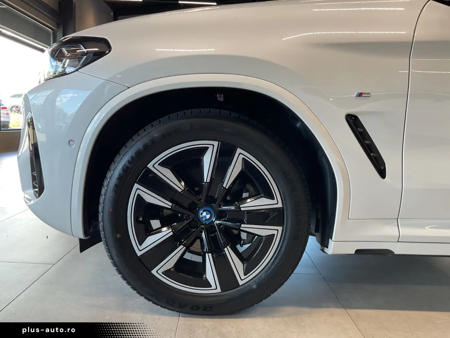 BMW iX3 M Paket