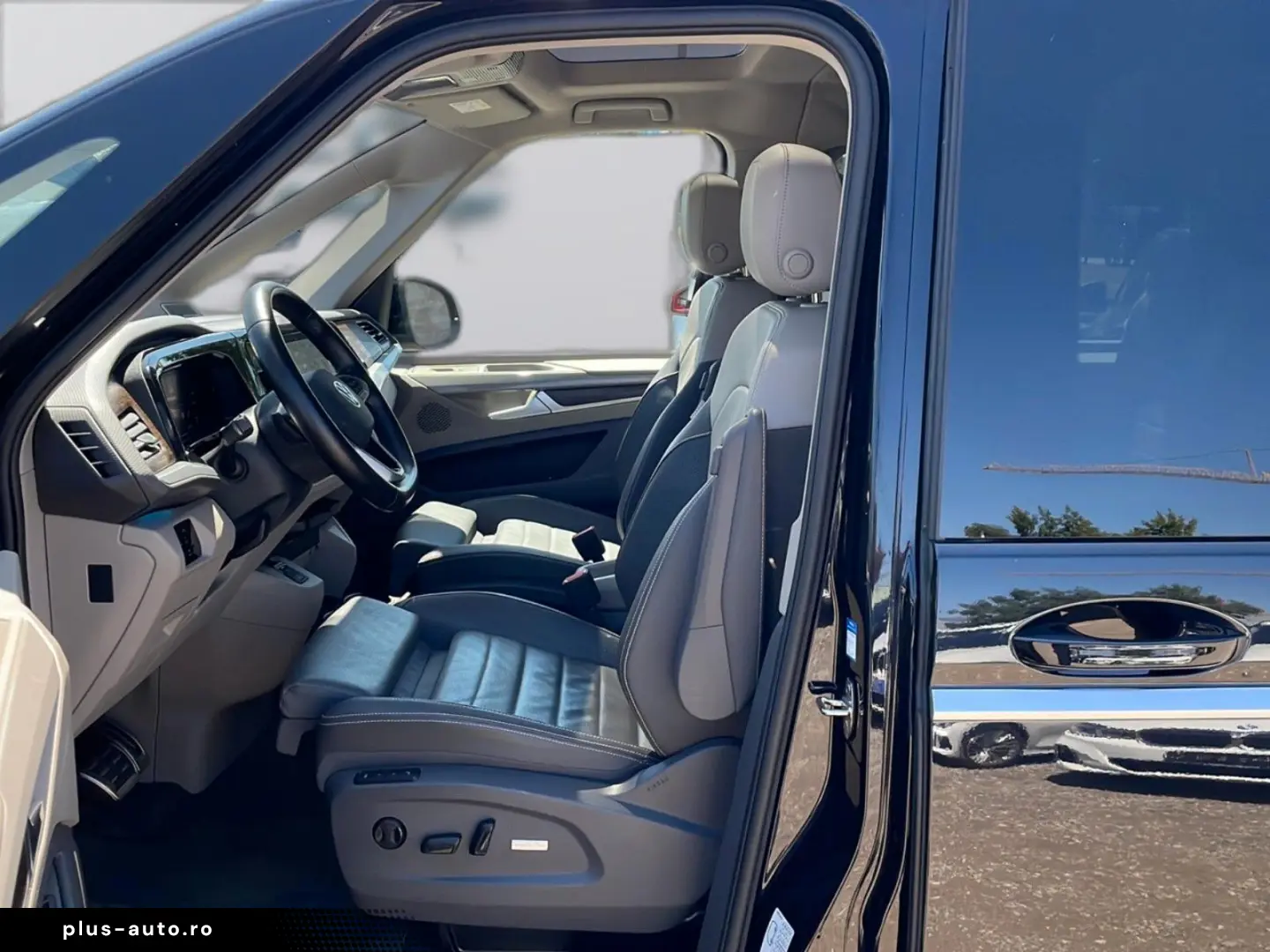 VW Multivan Style eHybrid ACC AHK PANO H&K StHz HuD