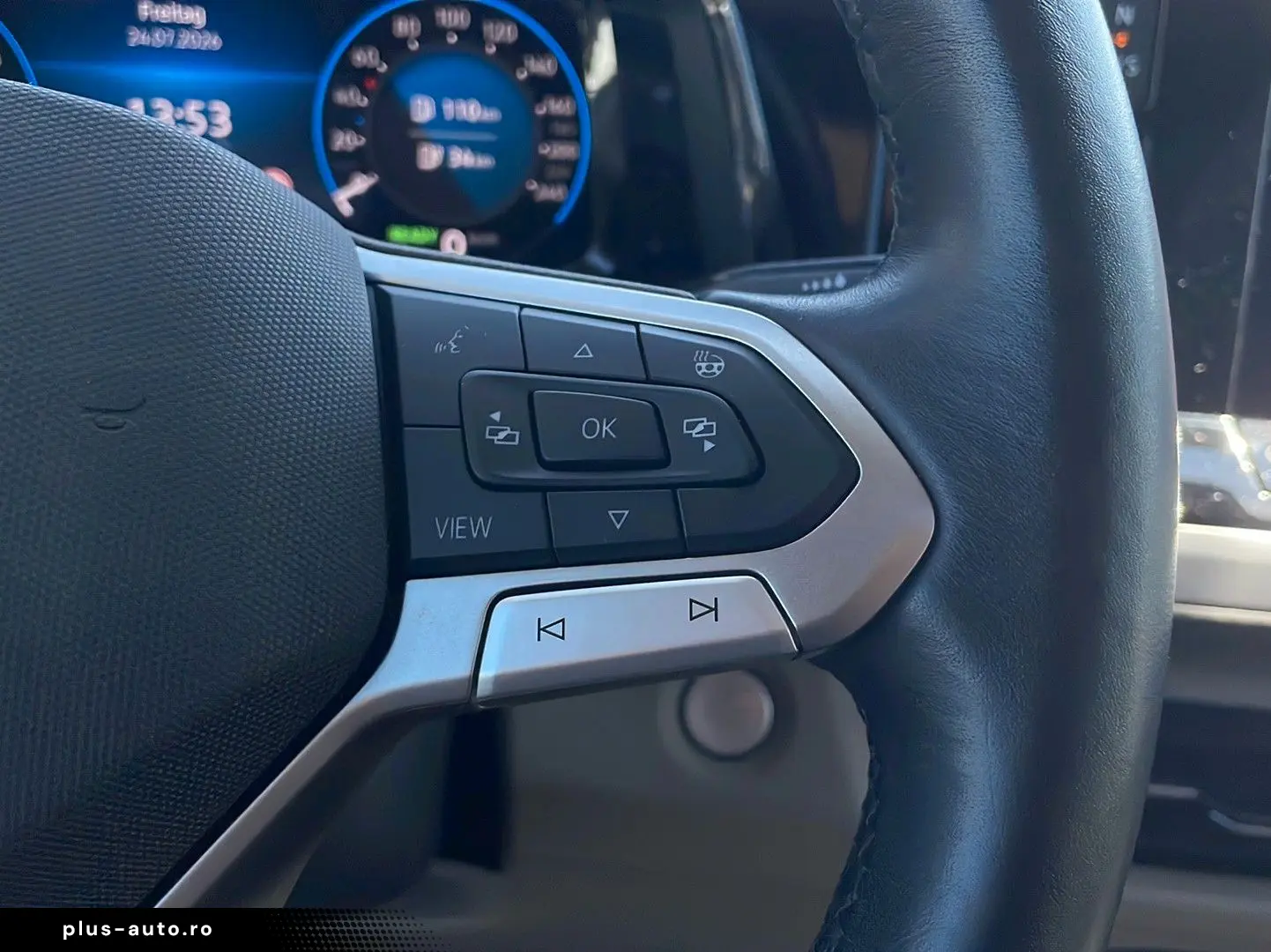 VW Multivan Style eHybrid ACC AHK PANO H&K StHz HuD