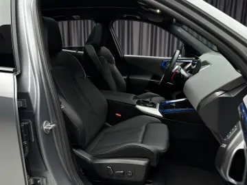 BMW X3 M50