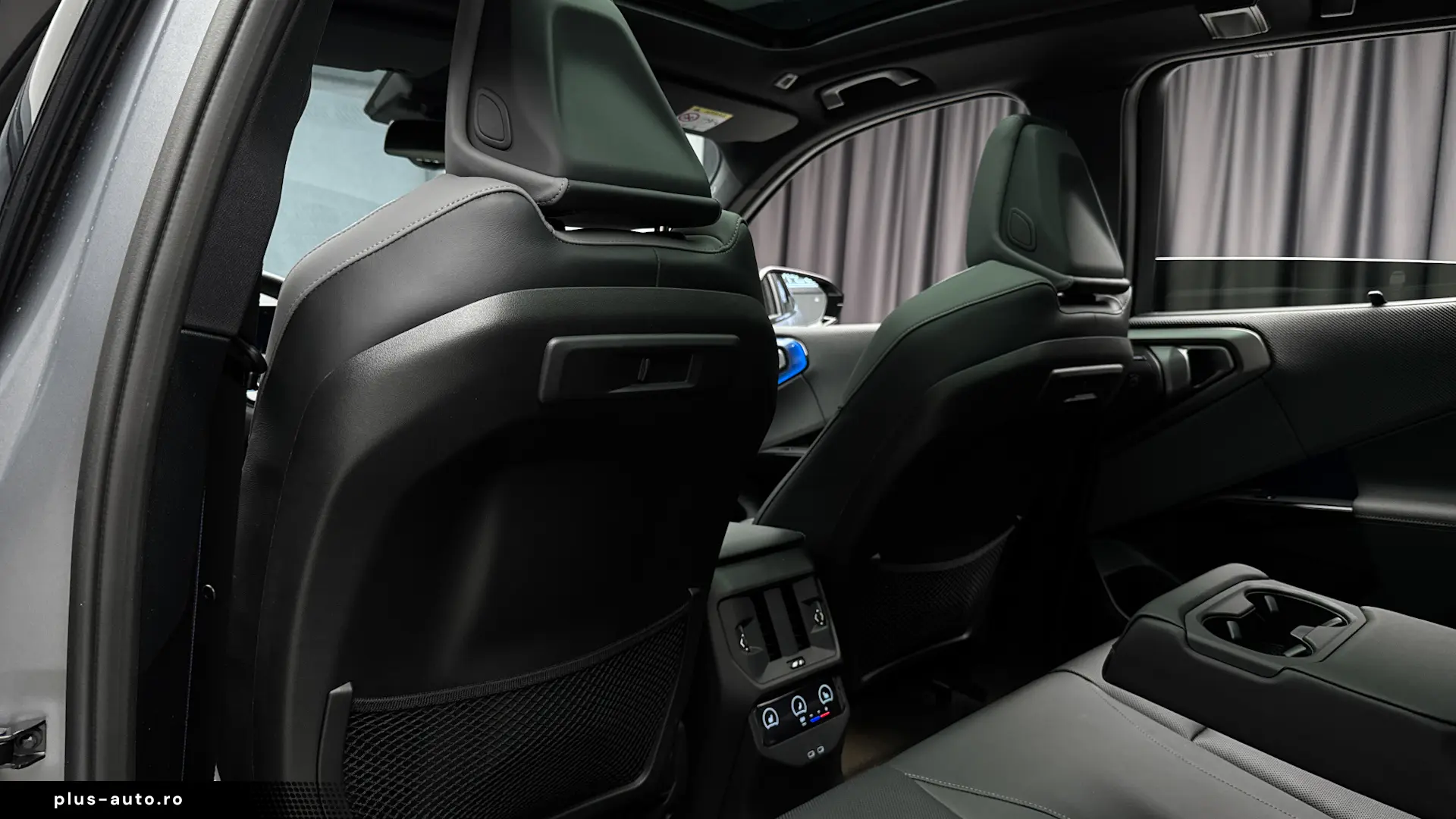 BMW X3 M50