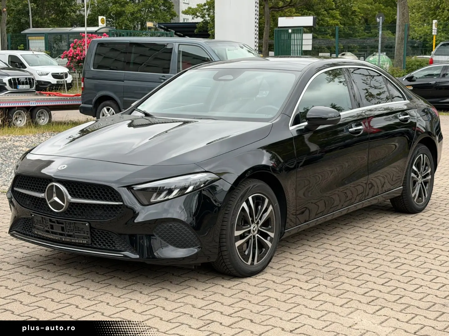 MERCEDES-BENZ A 250 A Limousine A 250 e PANORAMA LED&hellip;