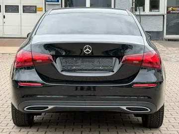 MERCEDES-BENZ A 250 A Limousine A 250 e PANORAMA LED…