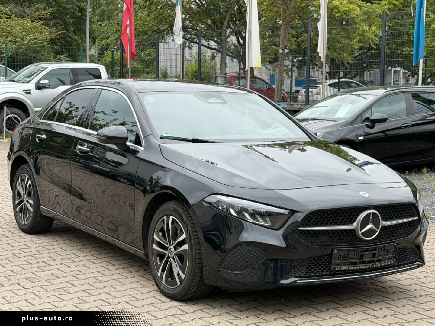 MERCEDES-BENZ A 250 A Limousine A 250 e PANORAMA LED&hellip;