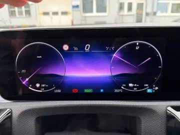 MERCEDES-BENZ A 250 A Limousine A 250 e PANORAMA LED…