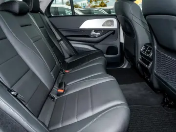 MERCEDES-BENZ GLE 350 de 4M AHK PANO BURMESTER 360