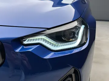 BMW M240i