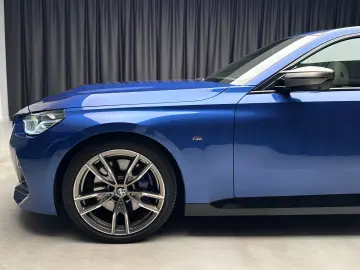 BMW M240i