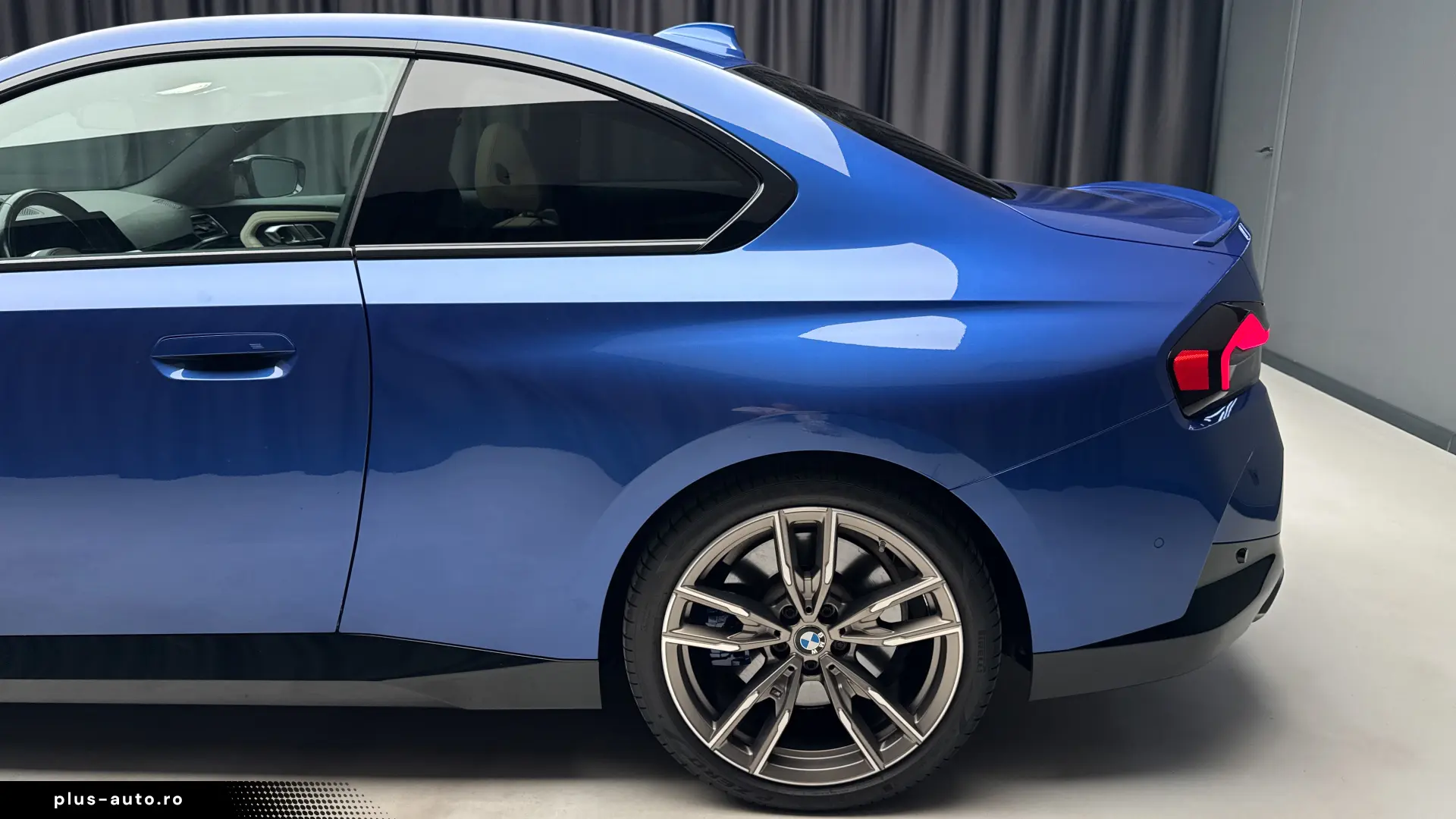 BMW M240i