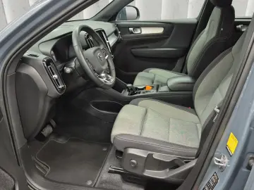 VOLVO XC 40 B3 2WD Core