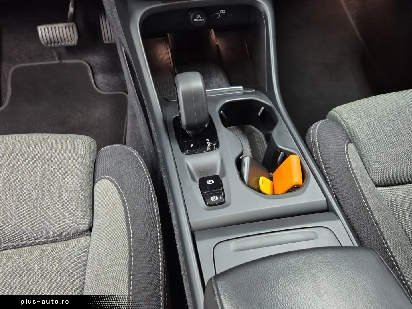 VOLVO XC 40 B3 2WD Core
