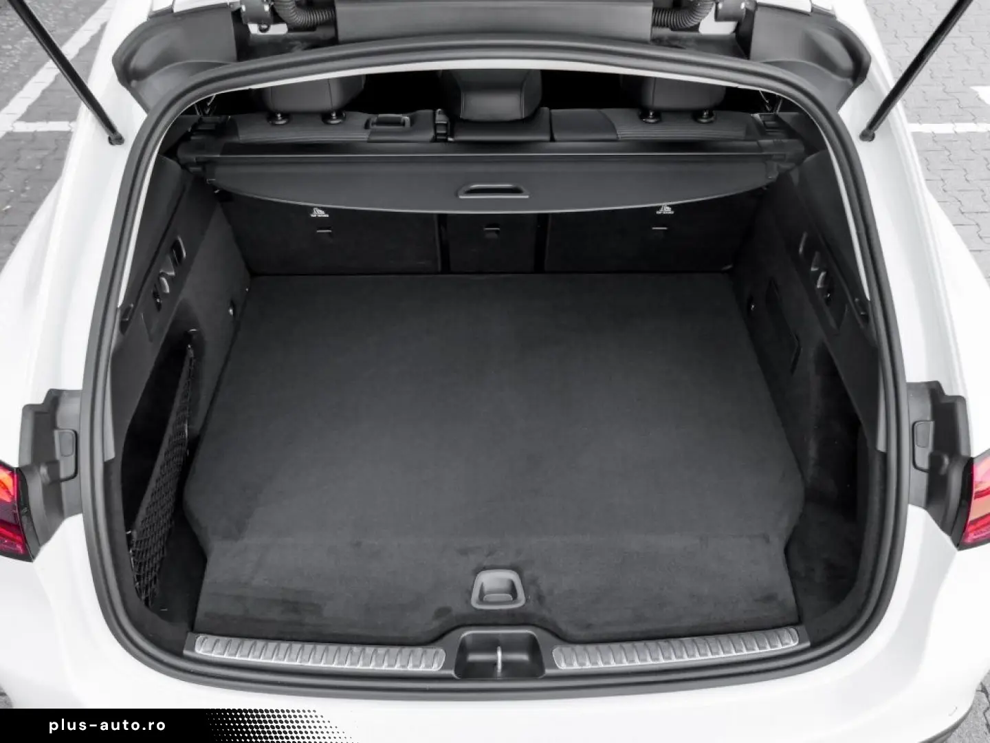 MERCEDES-BENZ GLC 300 de 4M
