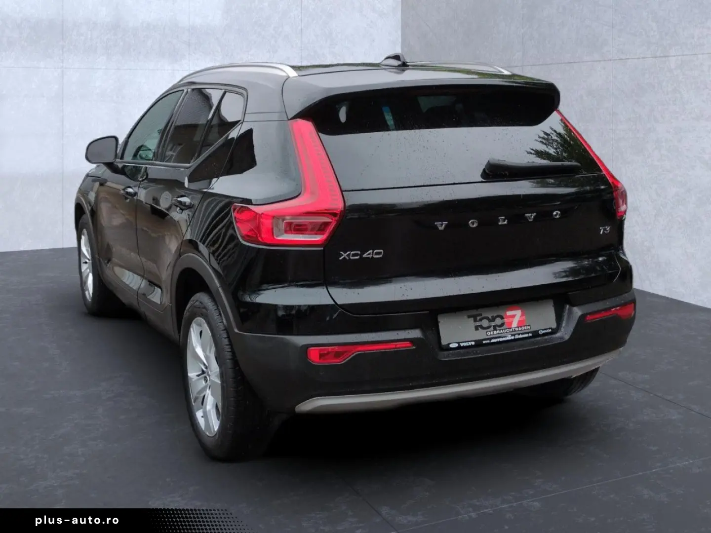 VOLVO XC40 T3 Momentum Pro 2WD Automatik Bluetooth LED