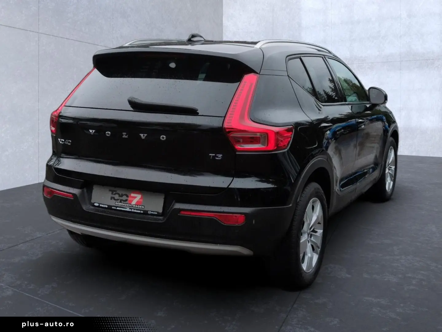 VOLVO XC40 T3 Momentum Pro 2WD Automatik Bluetooth LED