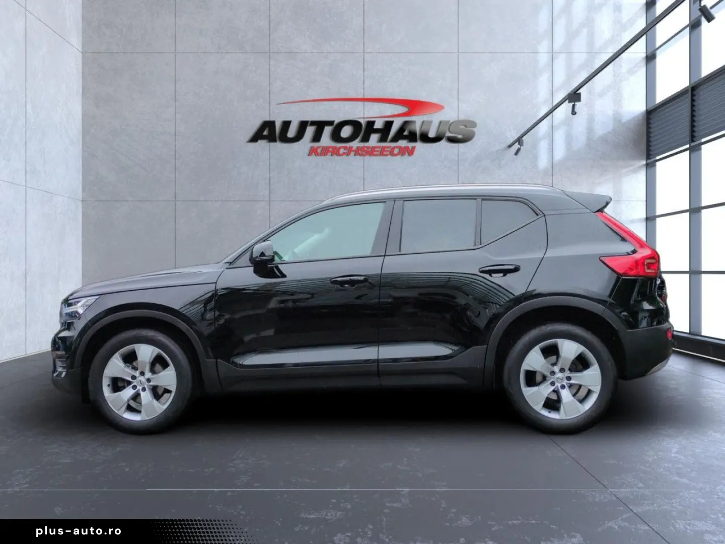VOLVO XC40 T3 Momentum Pro 2WD Automatik Bluetooth LED