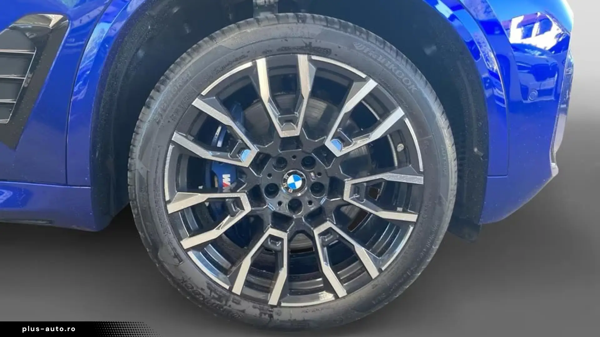 BMW X5 M60i xDrive Individual Pano AHK