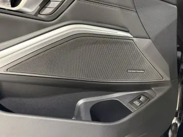 BMW M3 Competition xDrive 360 HUD DAProf ACC H&K Carbon