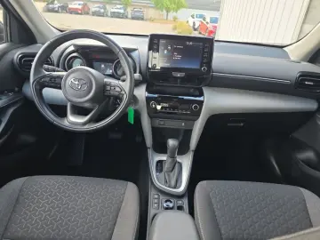TOYOTA Yaris Cross Hybrid 1.5 VVT-i AWD-i Comfort