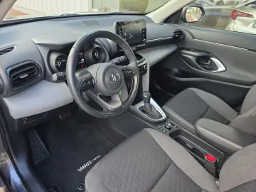 TOYOTA Yaris Cross Hybrid 1.5 VVT-i AWD-i Comfort
