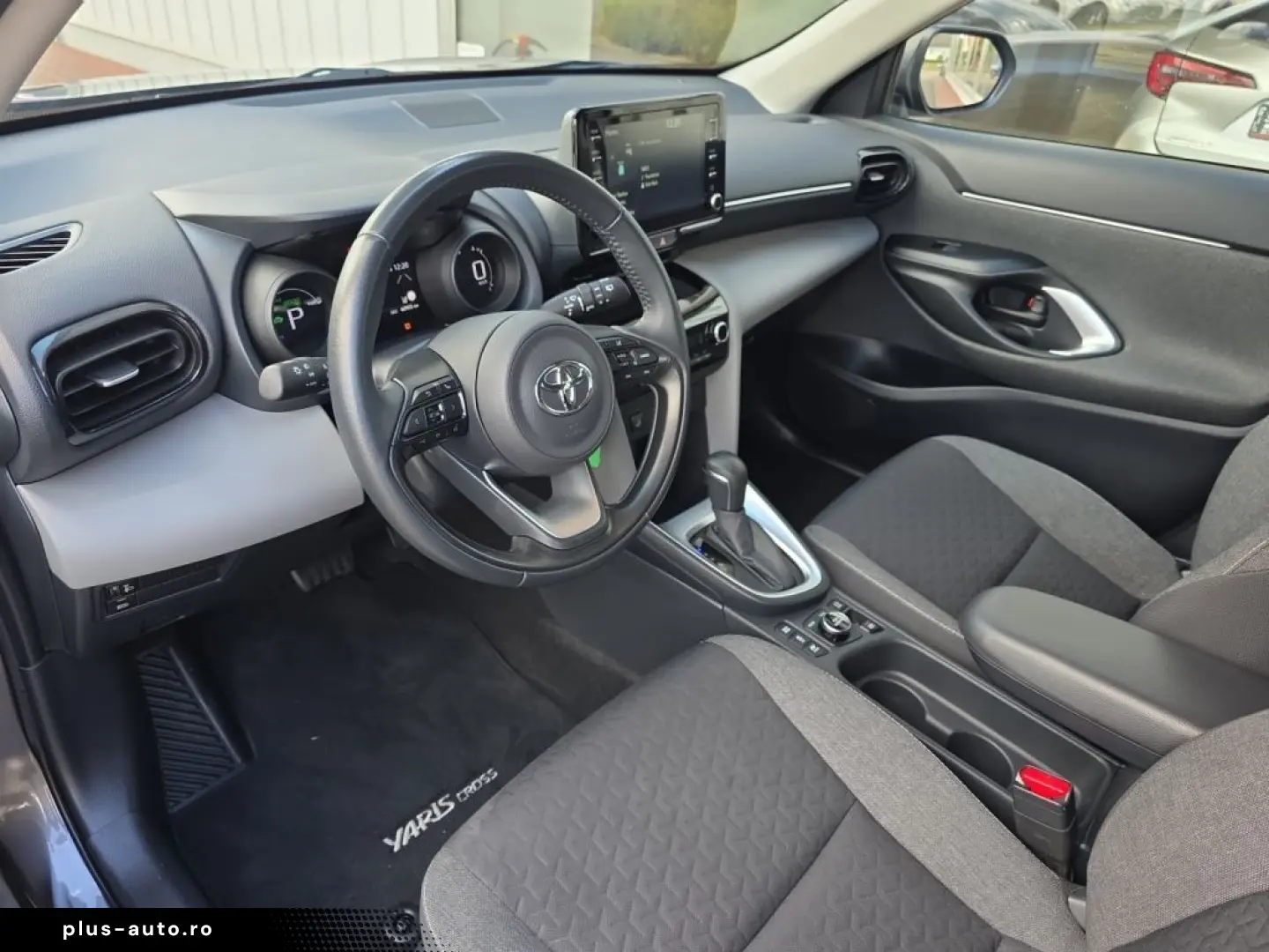 TOYOTA Yaris Cross Hybrid 1.5 VVT-i AWD-i Comfort