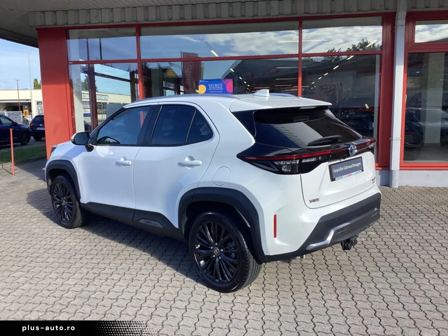TOYOTA Yaris Cross Hybrid 1.5 VVT-i Adventure Allrad-An
