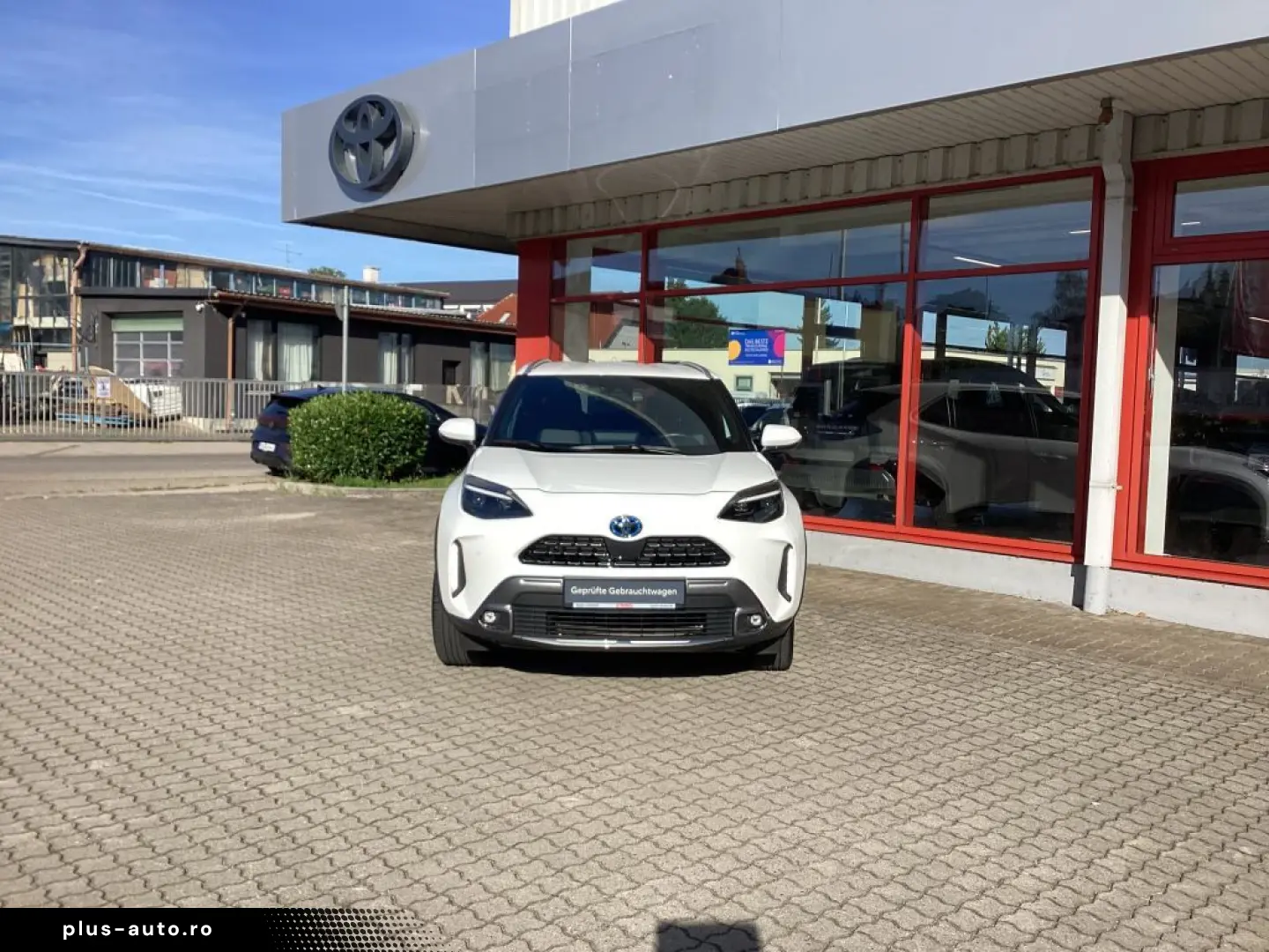 TOYOTA Yaris Cross Hybrid 1.5 VVT-i Adventure Allrad-An