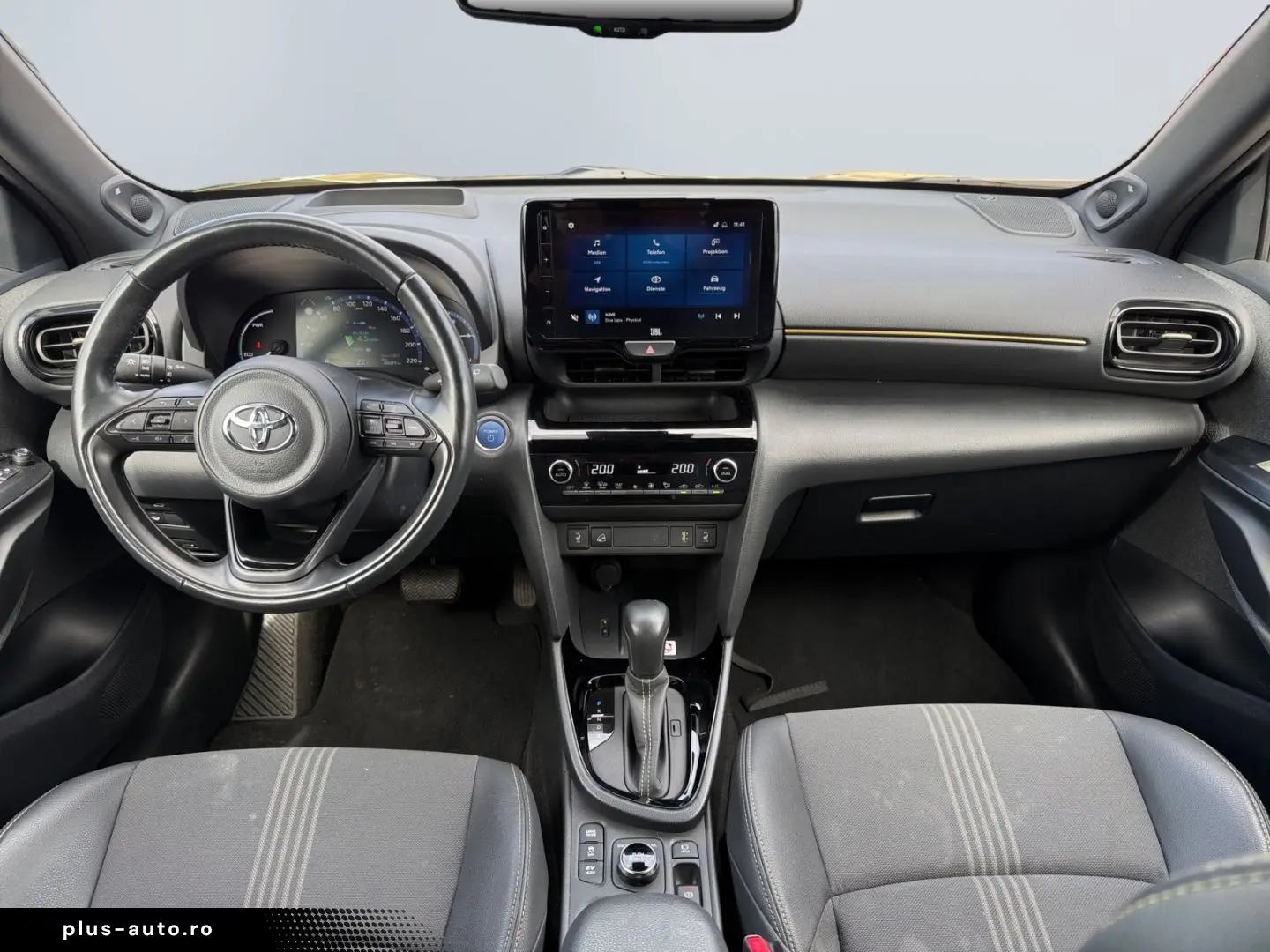TOYOTA Yaris Cross Hybrid 1.5 AWD-i Adventure  HUD JBL