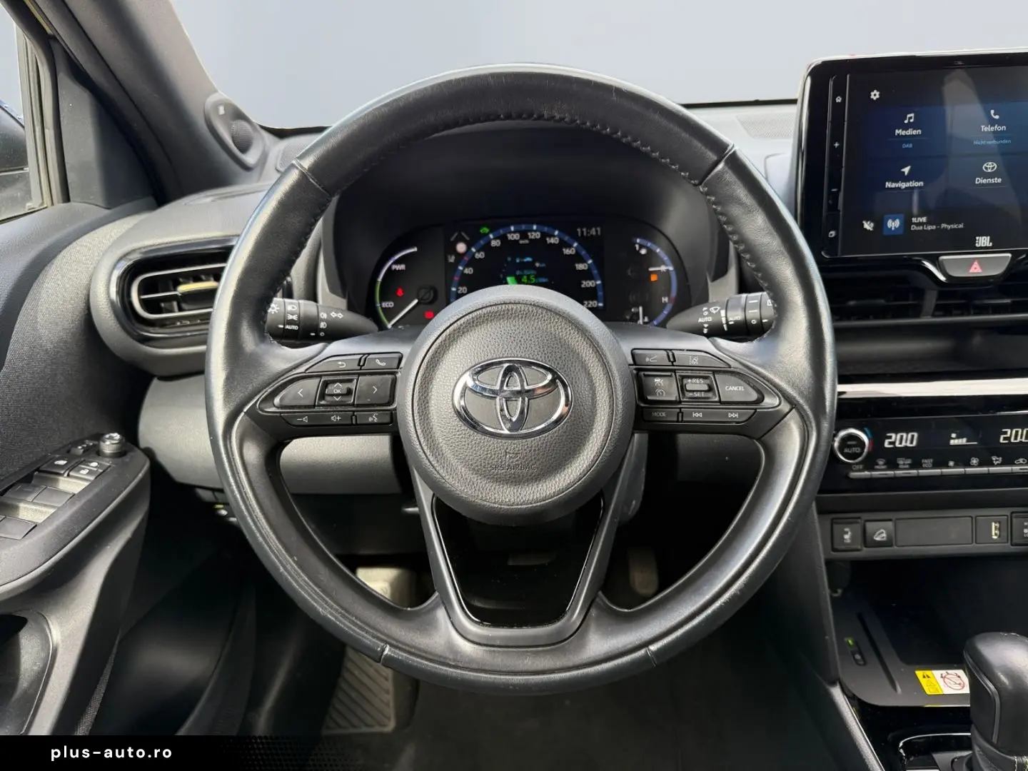 TOYOTA Yaris Cross Hybrid 1.5 AWD-i Adventure  HUD JBL