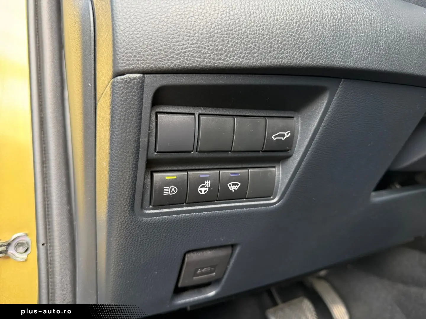TOYOTA Yaris Cross Hybrid 1.5 AWD-i Adventure  HUD JBL