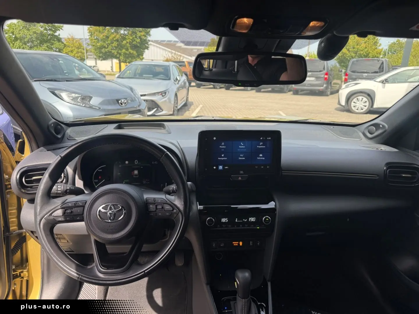 TOYOTA Yaris Cross Hybrid AWD-i Adventure 4X4 AHK Dashc