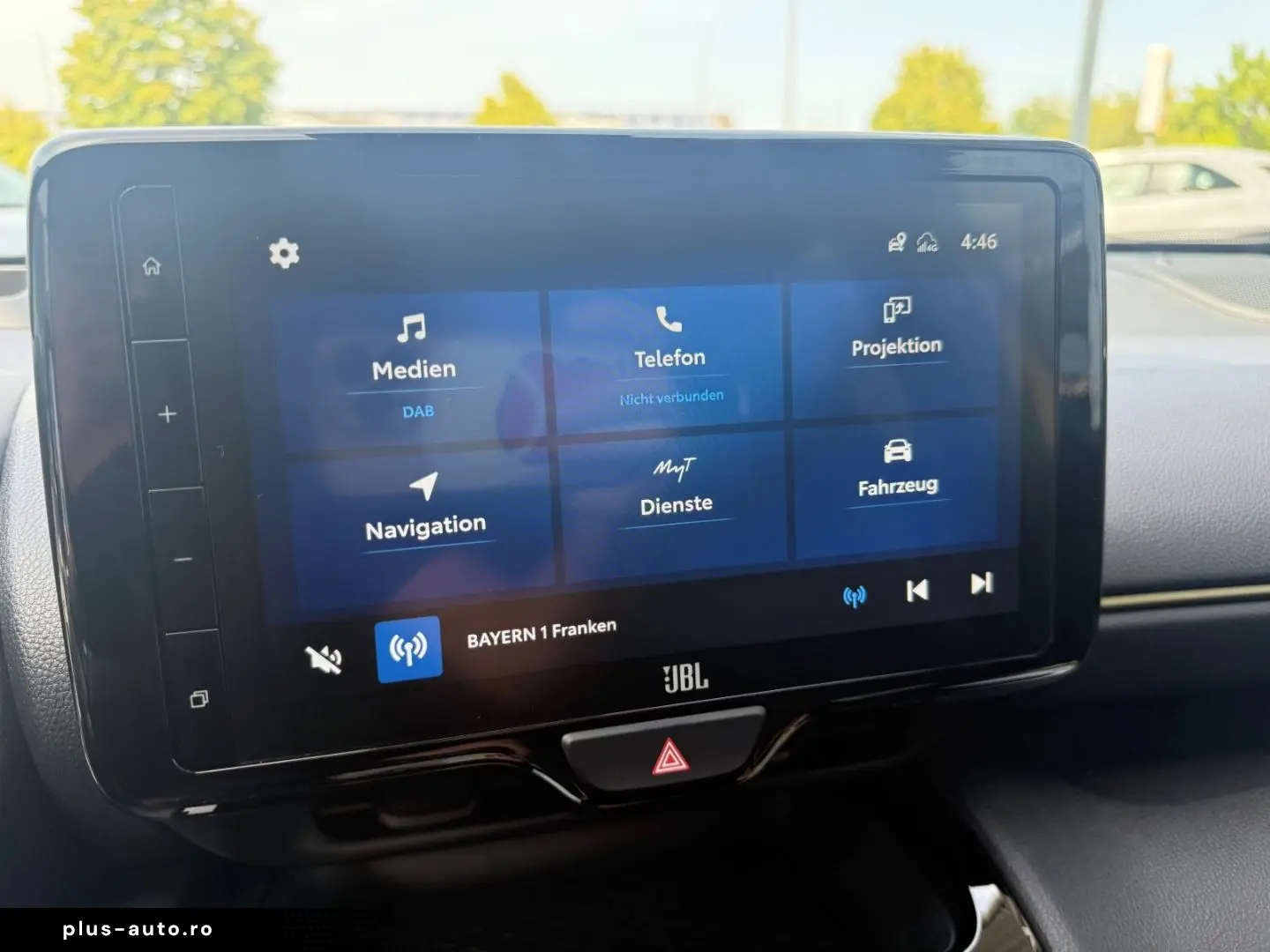 TOYOTA Yaris Cross Hybrid AWD-i Adventure 4X4 AHK Dashc