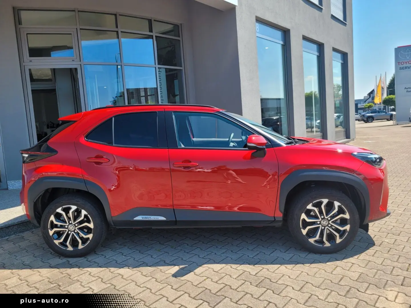 TOYOTA Yaris Cross 1.5l Hybrid Style Allrad 130PS AHK