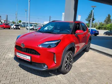 TOYOTA Yaris Cross 1.5l Hybrid Style Allrad 130PS AHK