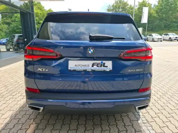 BMW X5 xDrive30d DAB WLAN Park Assist Autom Climate Control