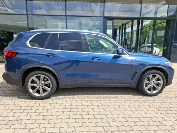 BMW X5 xDrive30d DAB WLAN Park Assist Autom Climate Control