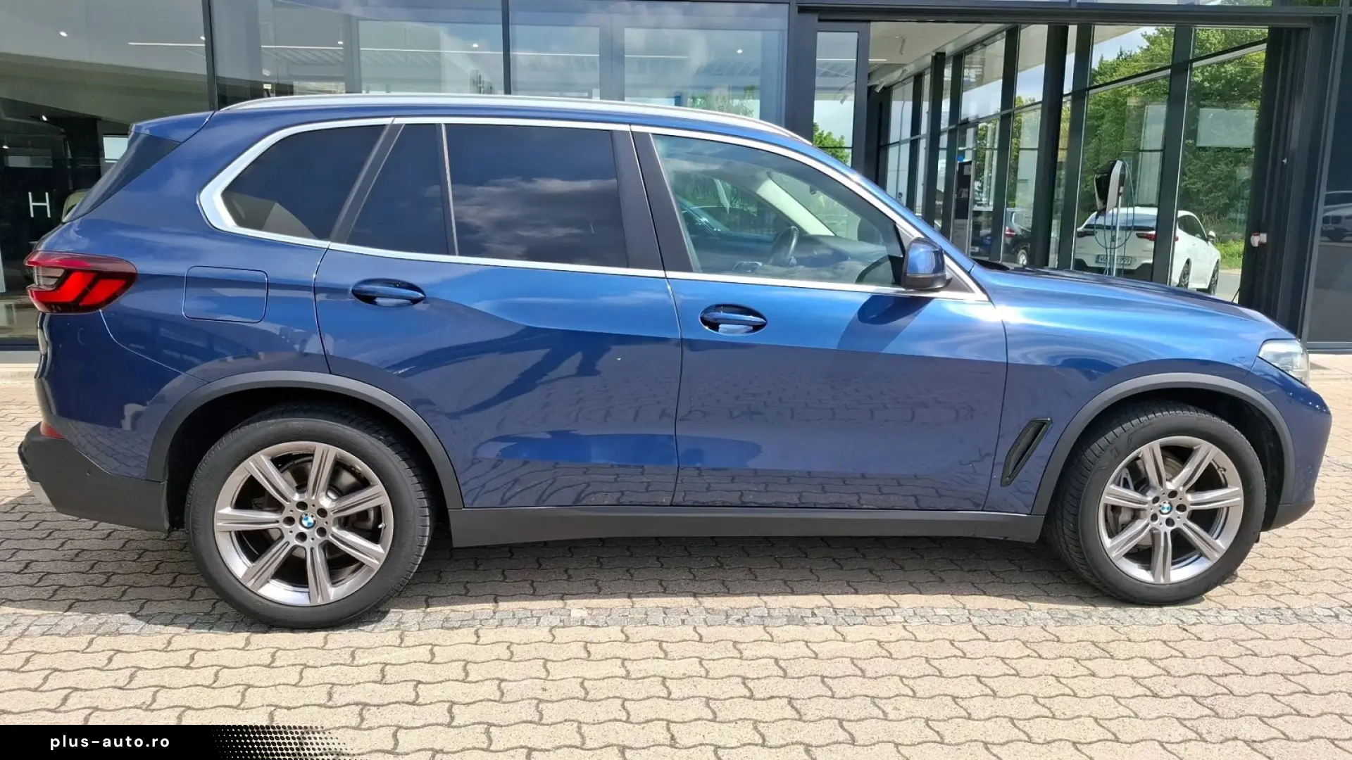 BMW X5 xDrive30d DAB WLAN Park Assist Autom Climate Control