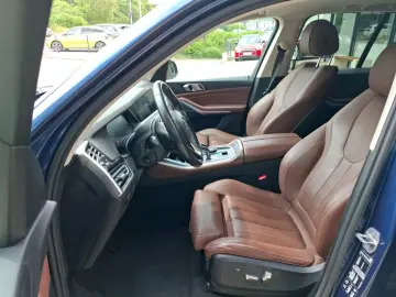 BMW X5 xDrive30d DAB WLAN Park Assist Autom Climate Control