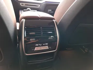 BMW X5 xDrive30d DAB WLAN Park Assist Autom Climate Control