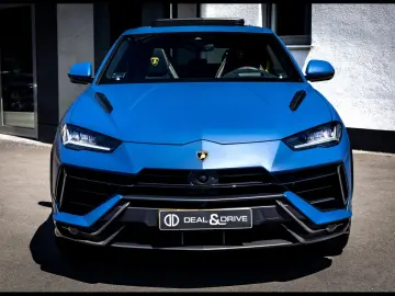 LAMBORGHINI Urus PERFORMANTE BLU GRIFO MATT AKRA 5yr SERVICE