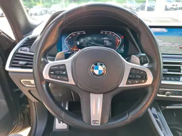 BMW X5 xDrive30d M Sport M Sportpaket Head-Up