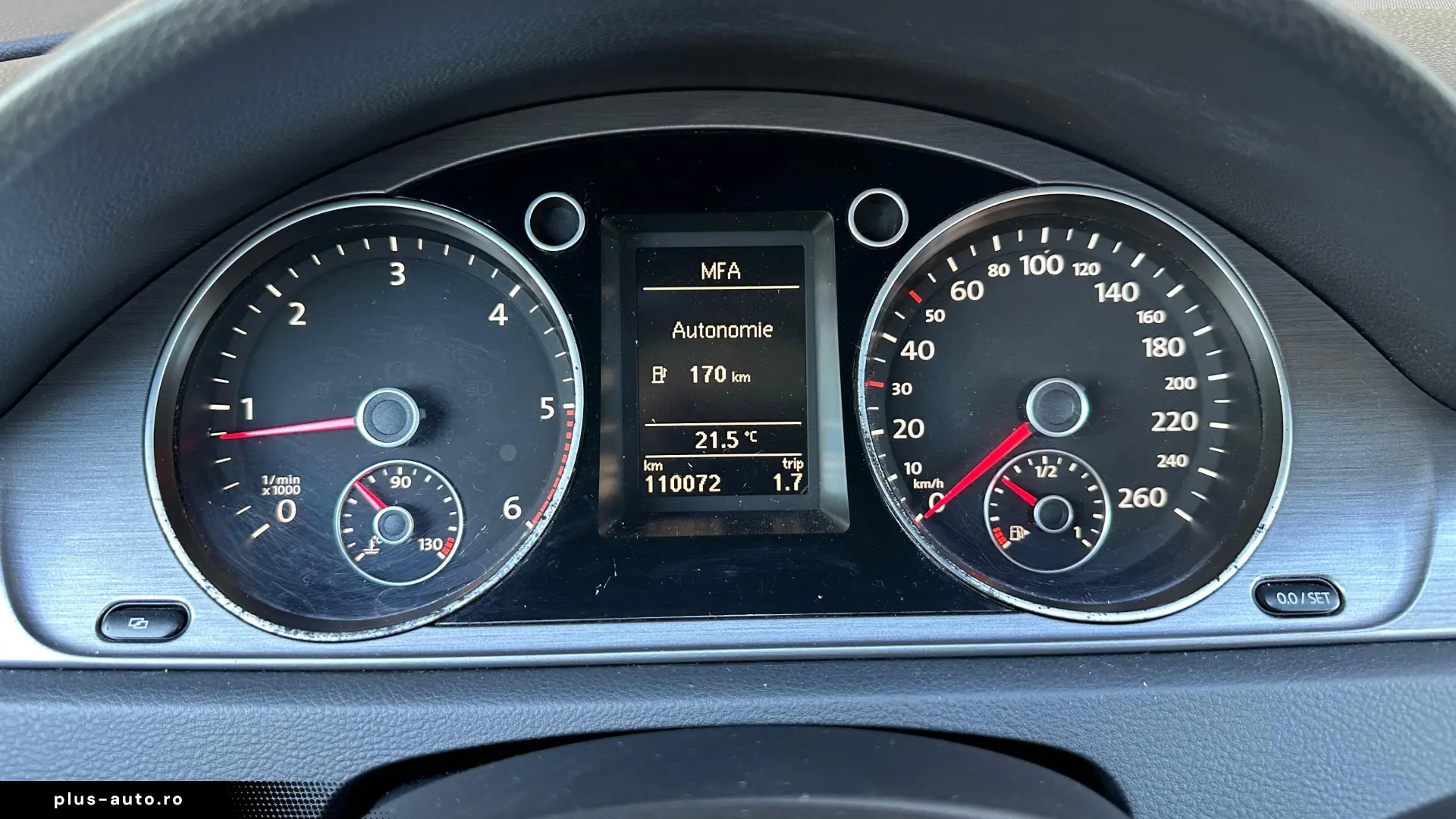 Volkswagen Passat SW 1.6 Diesel 105 CP An 2011