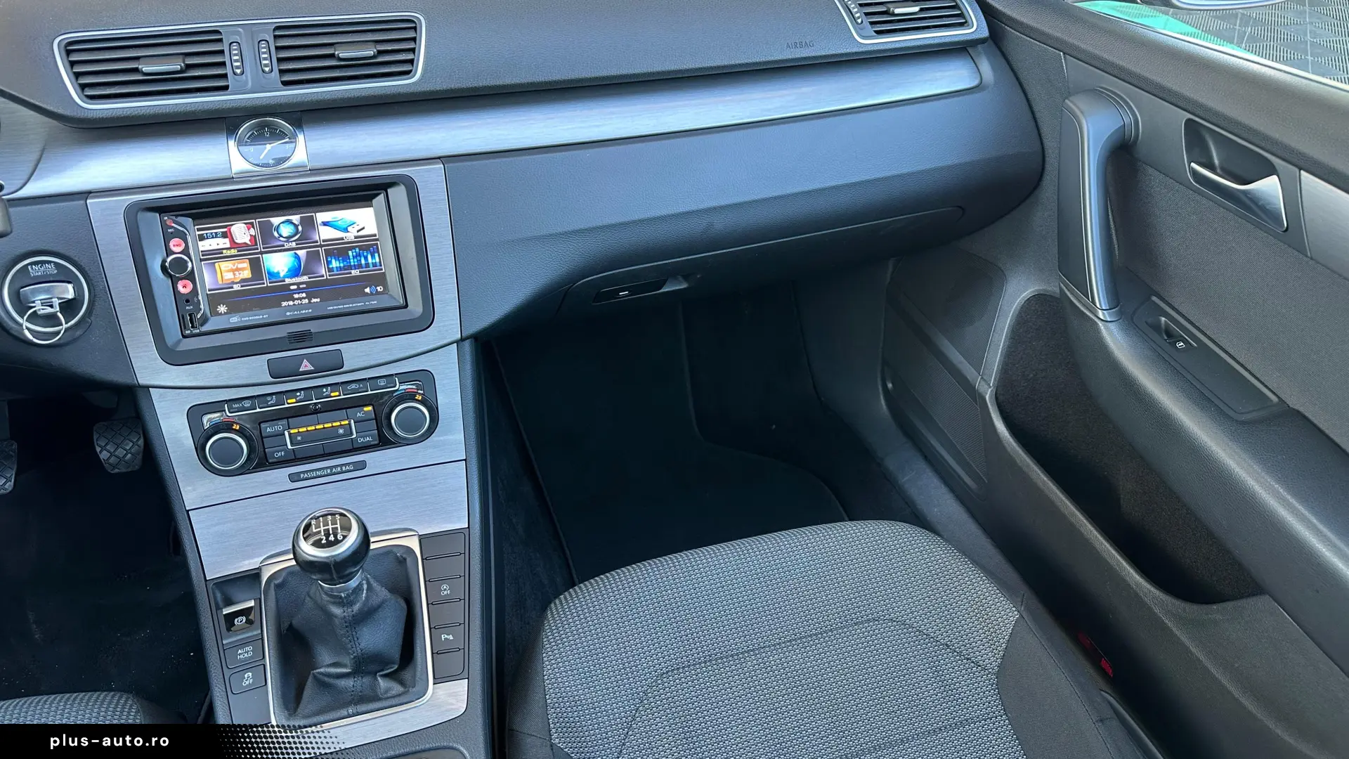 Volkswagen Passat SW 1.6 Diesel 105 CP An 2011